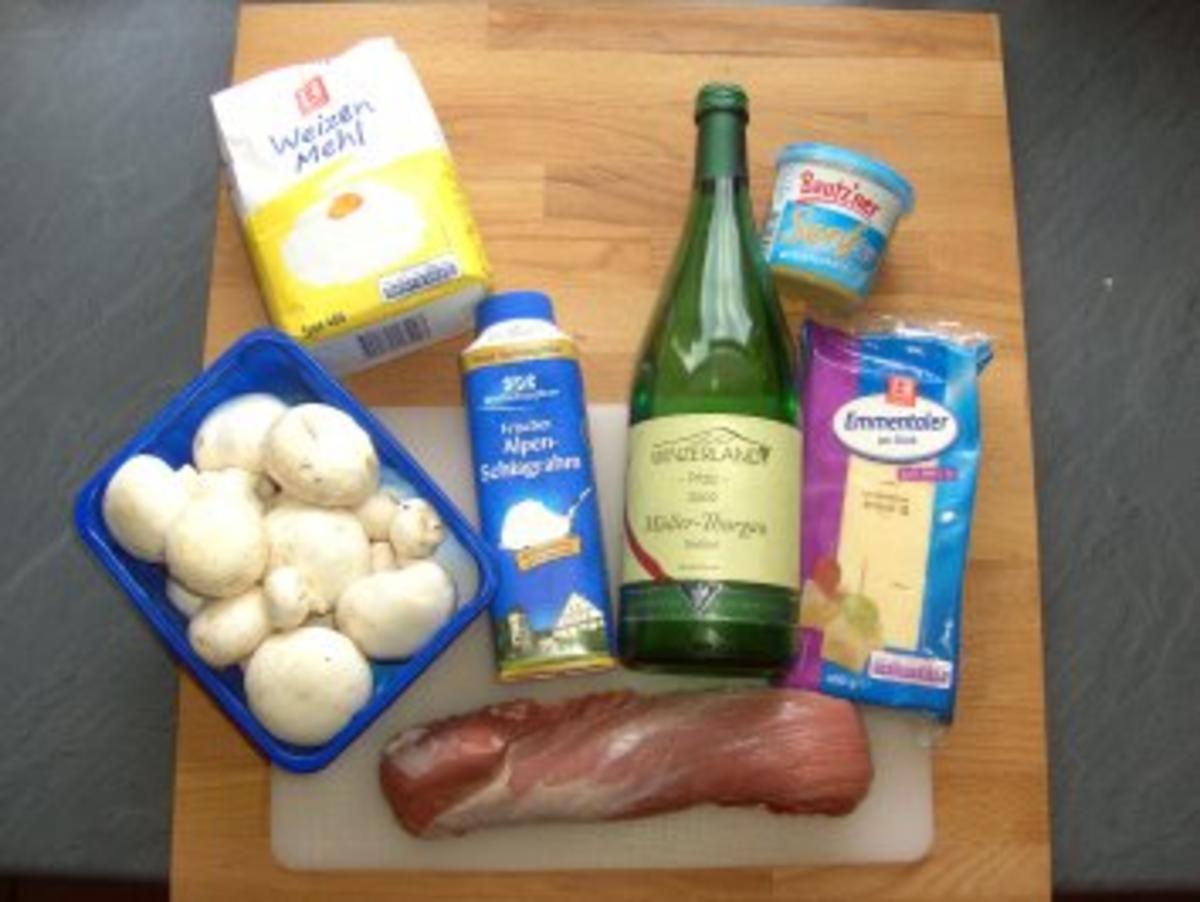 Schweinefilet mit Champignon-Käse überbacken - Rezept - Bild Nr. 2