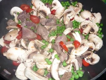 Rezept: Lebergemüsepfanne mit Pasta Bild Nr. 5 Lebergemüsepfanne mit Pasta - Rezept - Bild Nr. 5