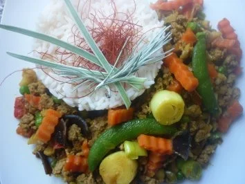 Rezept: Asiatische Curry-Hackpfanne an Duftreis Bild Nr. 3 Asiatische Curry-Hackpfanne an Duftreis - Rezept - Bild Nr. 3