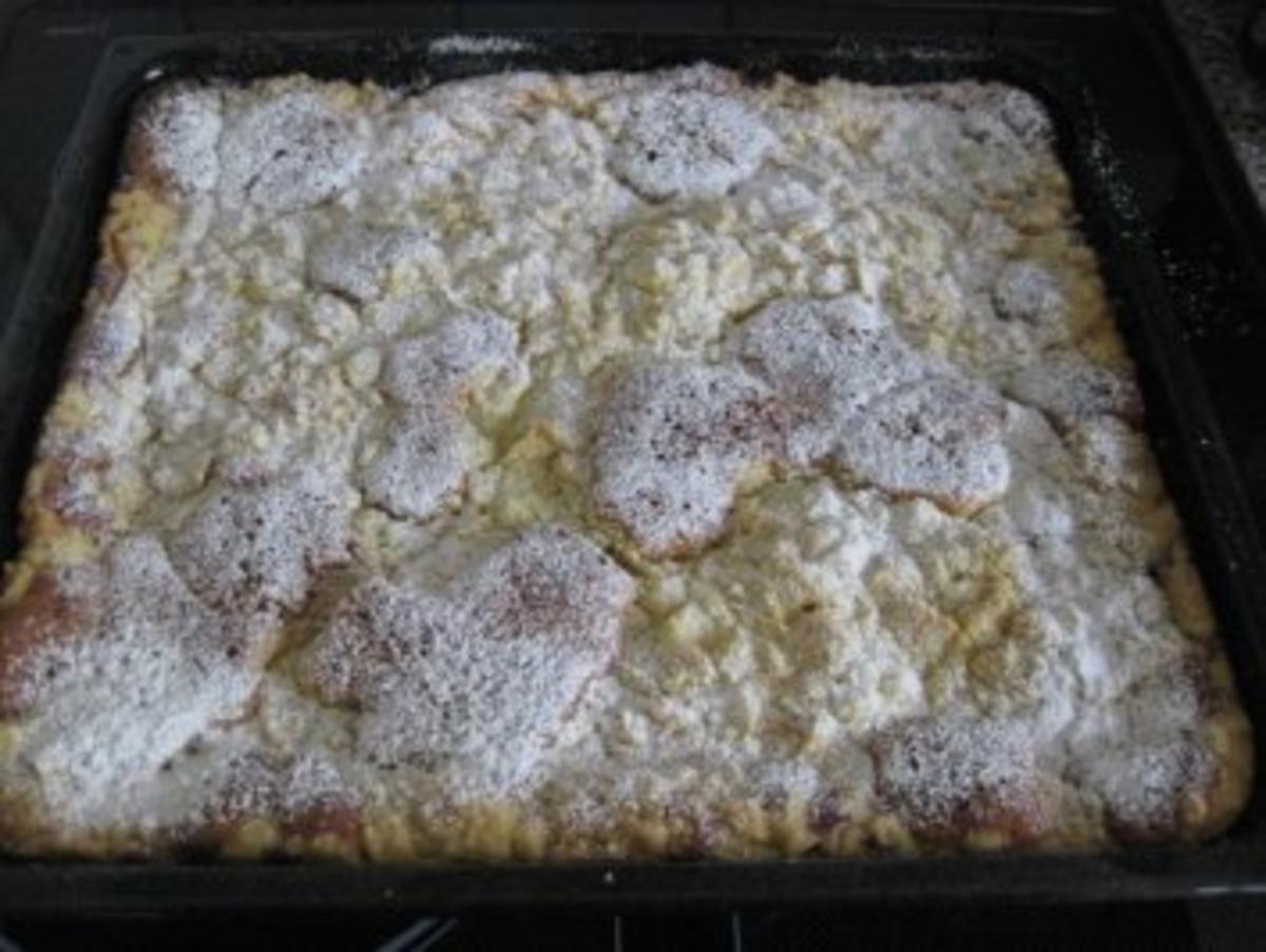 Gabi's Kirsch-Pudding-Streusel-Schnitten - Rezept - Bild Nr. 12