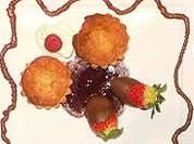 Mandeltorte mit Brombeersoße - Rezept