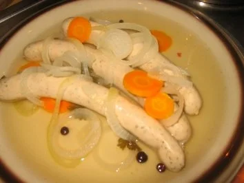 Rezept: Bayr. Schmankerl: Blaue Zipfel..... Bayr. Schmankerl: Blaue Zipfel..... - Rezept