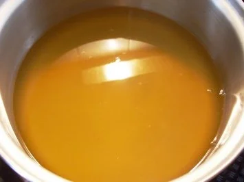 Rezept: Likör: Zitrus-Likör Bild Nr. 4 Likör: Zitrus-Likör - Rezept - Bild Nr. 4