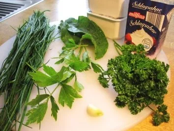 Rezept: Sahne-Quark mit "frischen" Gartenkräutern, ... Bild Nr. 2 Sahne-Quark mit "frischen" Gartenkräutern, ... - Rezept - Bild Nr. 2