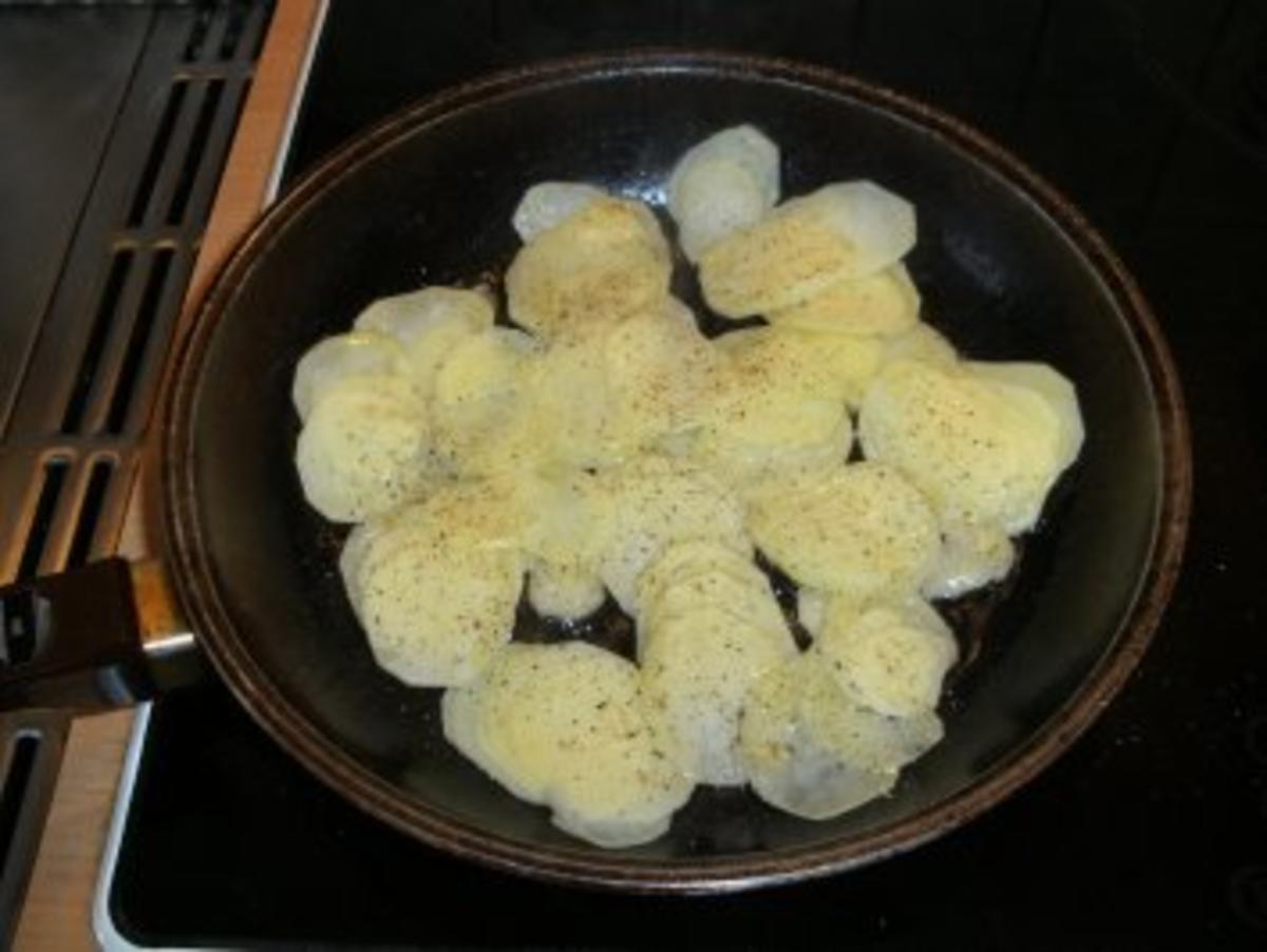 Beilage: Bratkartoffeln aus rohen Kartoffeln - Rezept - Bild Nr. 2