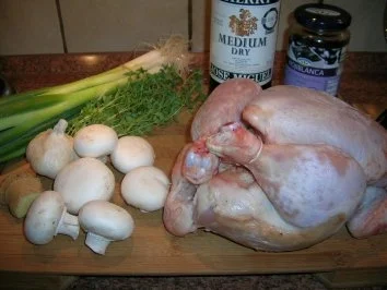 Rezept: Sherryhuhn mit Pilzen und Frühlingszwiebeln Bild Nr. 3 Sherryhuhn mit Pilzen und Frühlingszwiebeln - Rezept - Bild Nr. 3