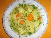 Maultaschensüppchen mit Gemüseeinlage - Rezept