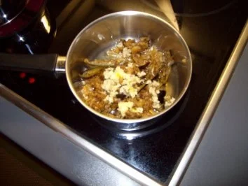 Rezept: Auberginen-Raita mit Sonnenblumenkernen Bild Nr. 3 Auberginen-Raita mit Sonnenblumenkernen - Rezept - Bild Nr. 3