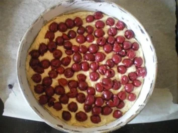 Rezept: Kirschkuchen Bild Nr. 2 Kirschkuchen - Rezept - Bild Nr. 2