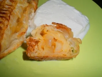 Rezept: Apfeltaschen beschwipst Apfeltaschen beschwipst - Rezept