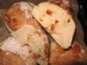 Röstzwiebelbrötchen mit Buttermilch - Rezept - Bild Nr. 3