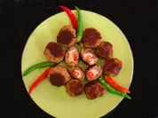 scharfe Hackbällchen mit Fetaherz - Rezept