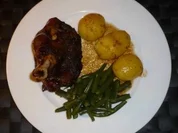 Lammhinterhaxen mediterran angehaucht - Rezept