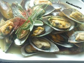 Grüne Muscheln im Pernod-Kräutersud - Rezept - Bild Nr. 3