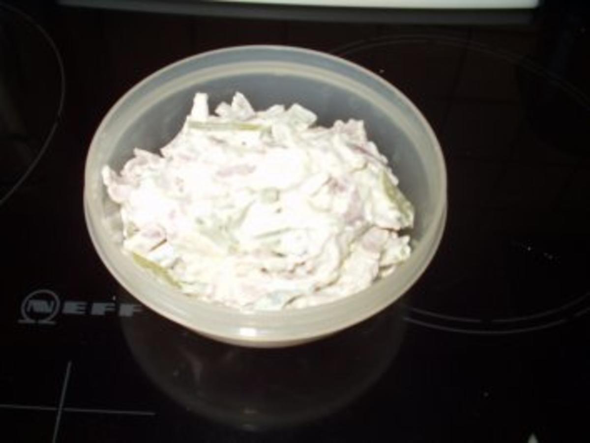 Bilder für Fleischsalat ich mag diese mayolastigen Fertigteile nicht....... - Rezept