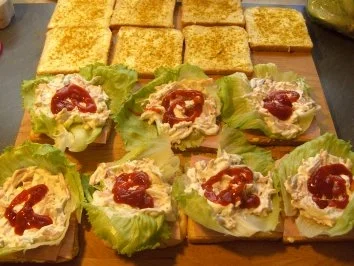 Rezept: Sandwiches nach Daddy-Art Bild Nr. 5 Sandwiches nach Daddy-Art - Rezept - Bild Nr. 5