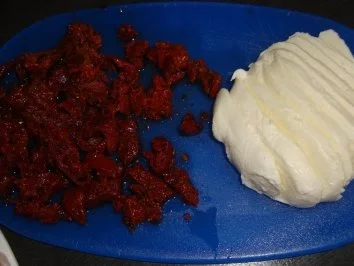 Rezept: Schweineröllchen "mediterran" Bild Nr. 3 Schweineröllchen "mediterran" - Rezept - Bild Nr. 3