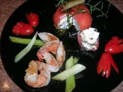 Tomaten "Surprise"  mit Scampi   - eine leckere Vorspeise - - Rezept