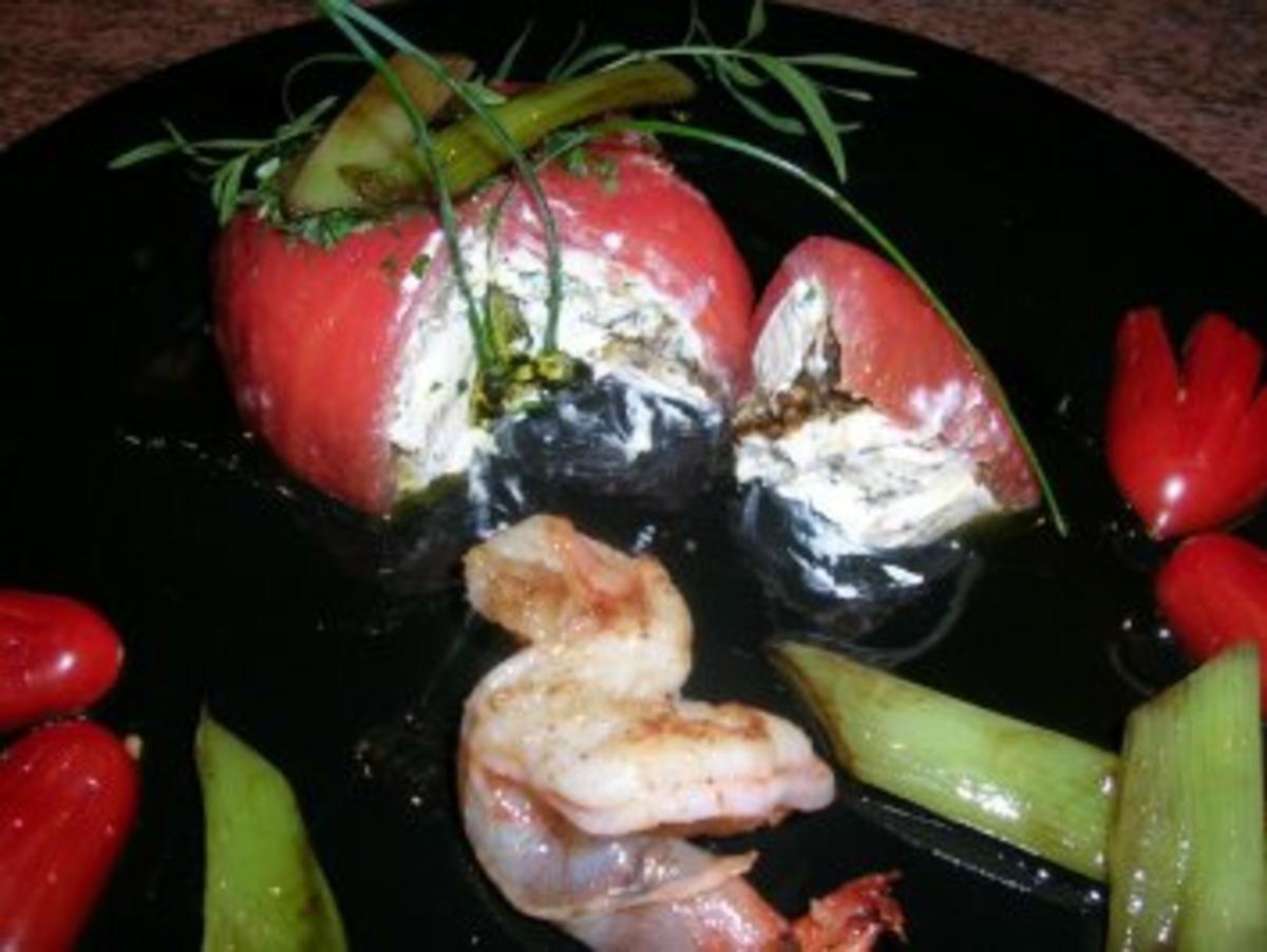 Tomaten "Surprise"  mit Scampi   - eine leckere Vorspeise - - Rezept - Bild Nr. 5