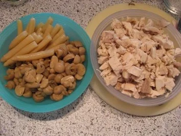 Frikassee vom gebadeten Hühnchen - Rezept - Bild Nr. 2