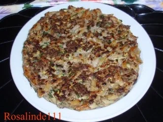 Rezept: Hackfleich-Nudel-Zucchini-Pizza a la Linda Bild Nr. 5 Hackfleich-Nudel-Zucchini-Pizza a la Linda - Rezept - Bild Nr. 5