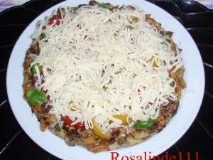 Rezept: Hackfleich-Nudel-Zucchini-Pizza a la Linda Bild Nr. 7 Hackfleich-Nudel-Zucchini-Pizza a la Linda - Rezept - Bild Nr. 7