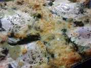 Auflauf deftig~Versunkene Eier im Spinat - Rezept
