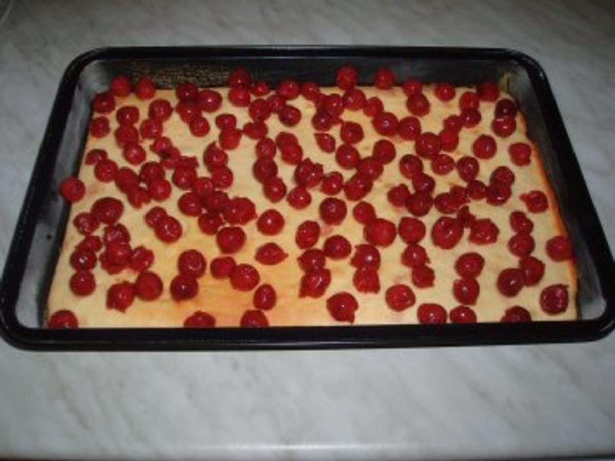 Kirschkuchen mit Schmandguss - einfach - von Claudia84