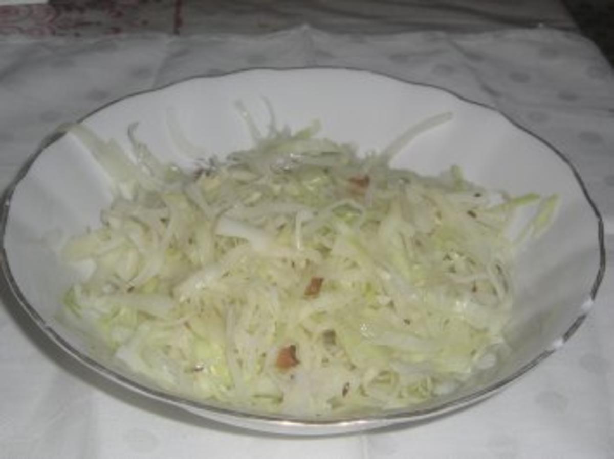 Warmer Krautsalat (Weißkohl) - Rezept