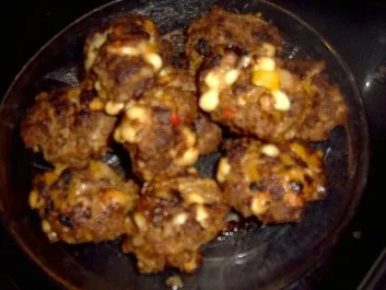 FLEISCH: Meine Gemüse/ Käse/ Rindfleisch Frikadellen - Rezept - Bild Nr. 4