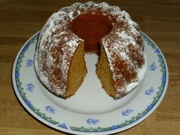 Rezept: Latte Macchiato Gugelhupf Latte Macchiato Gugelhupf - Rezept