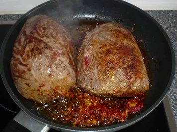 Gefüllter Rinderschmorbraten mit Pfifferlingkruste - Rezept - Bild Nr. 7