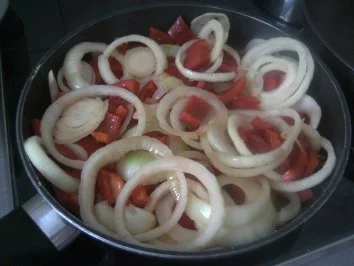 Jägerschnitzel --  Paprika-Zwiebel-Gemüse - Rezept - Bild Nr. 3