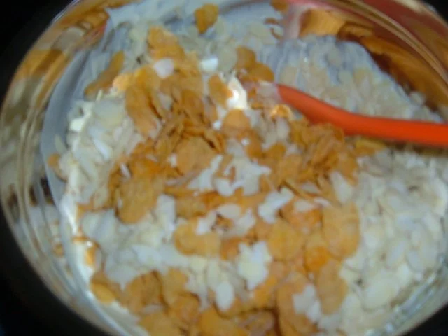 Erdbeer - Knuspertorte - Rezept - Bild Nr. 4