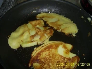 Rezept: Apfelpfannekuchen Bild Nr. 8 Apfelpfannekuchen - Rezept - Bild Nr. 8