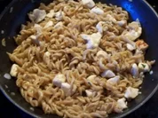 Rezept: Kochen: Gebratene Nudeln mit Hรคhnchenbrust Kochen: Gebratene Nudeln mit Hรคhnchenbrust - Rezept