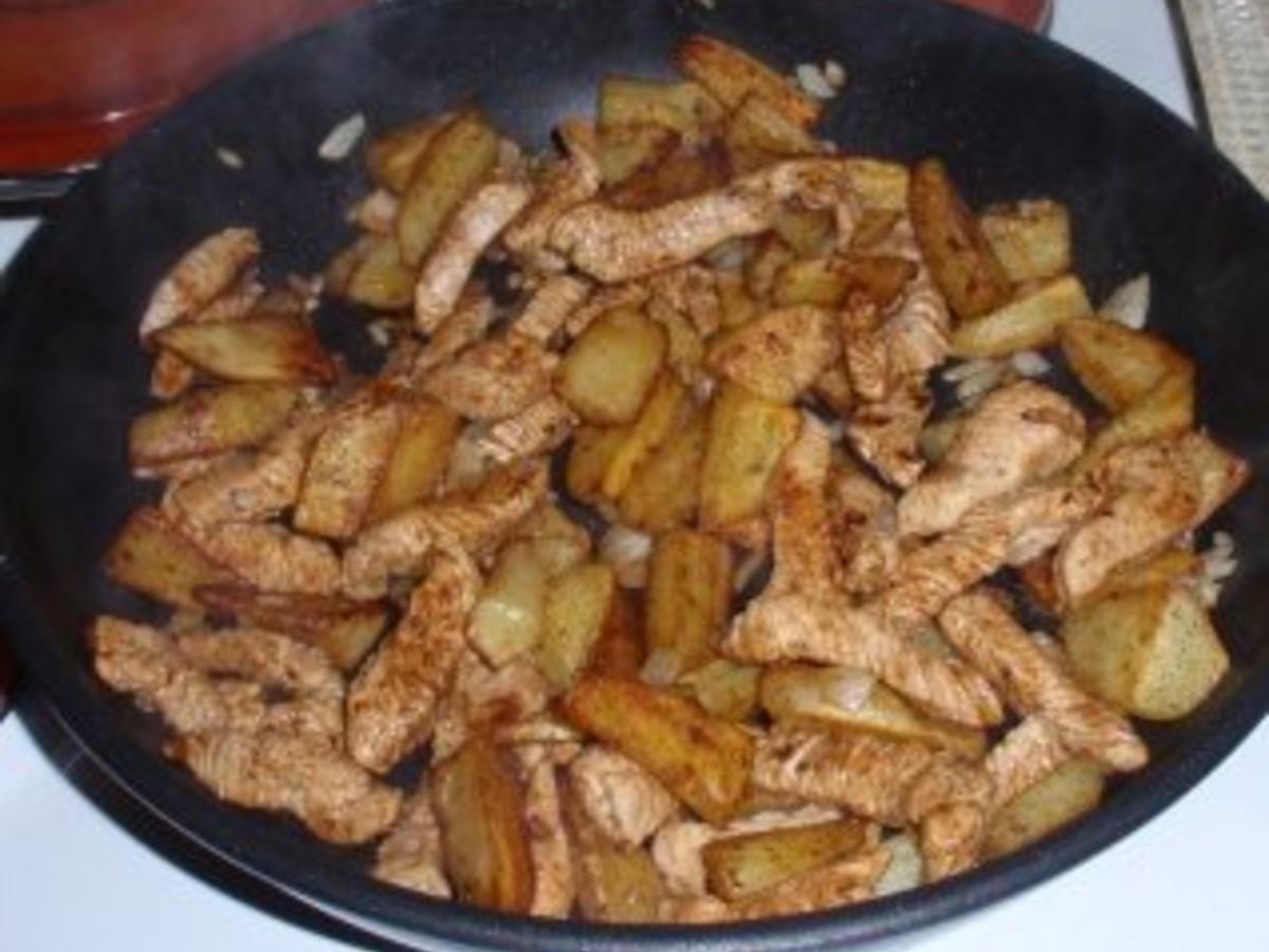 Kartoffel Putenfleisch Pfanne - einfach - 153 kcal/100g