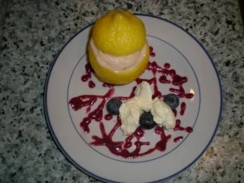 Rezept: Eis: Grapefruit-Zitronen Eiscreme Bild Nr. 6 Eis: Grapefruit-Zitronen Eiscreme - Rezept - Bild Nr. 6