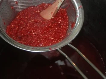 Himbeersirup - Rezept - Bild Nr. 2