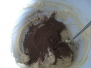 Rezept: Kinder-Geb.-Torte für mein Enkelchen Sophia zum 5. Geburtstag, Eigene Kreation.puh Bild Nr. 2 Kinder-Geb.-Torte für mein Enkelchen Sophia zum 5. Geburtstag, Eigene Kreation.puh - Rezept - Bild Nr. 2