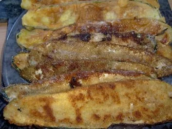 VORSPEISE:  gebratene Zucchinischeiben zweierlei Art - Rezept - Bild Nr. 6