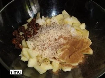 Rezept: Berner Apfelstrudel Bild Nr. 3 Berner Apfelstrudel - Rezept - Bild Nr. 3