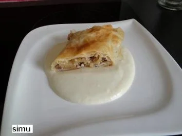 Vanillesauce zum Apfelstrudel - Rezept