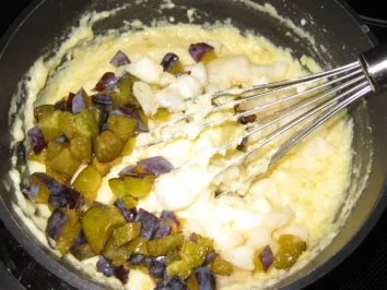 Rezept: Birne und Zwetschge versinken im Grieß-Schoki-Schaum Bild Nr. 7 Birne und Zwetschge versinken im Grieß-Schoki-Schaum - Rezept - Bild Nr. 7