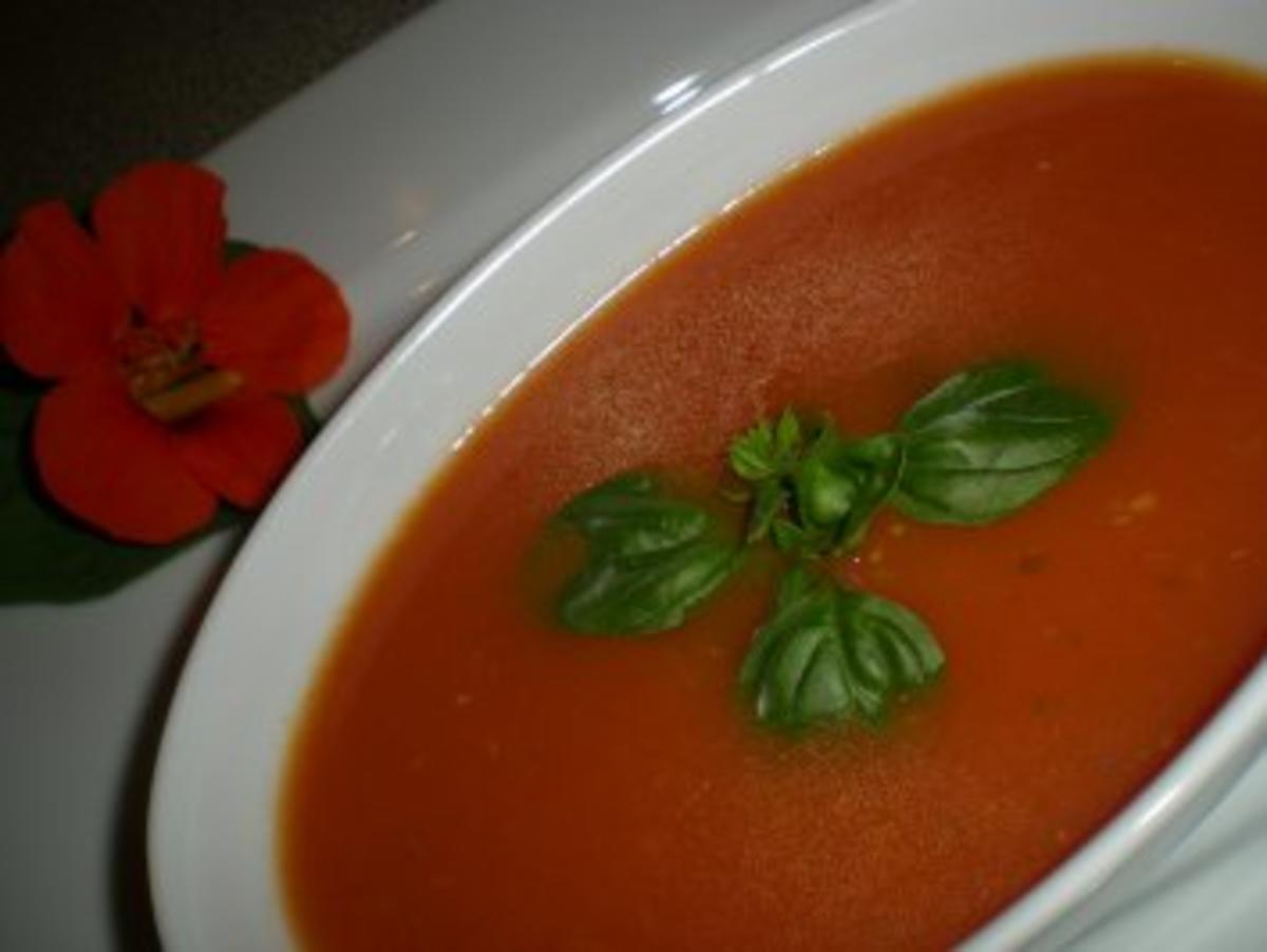 feines, schnelles Tomaten Süppchen - Rezept Durch emari