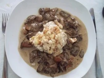 Brezn-Speck-Knödel - Rezept