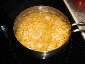 Kohlrouladen mit einer anderen Füllung - Rezept - Bild Nr. 4