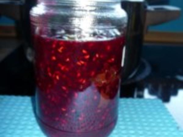 Schwärzwälder Beeren Marmelade - einfach - 164 kcal/100g