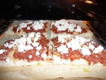 Rezept: Ratz-Fatz-Easy-Pisi-Pizza Bild Nr. 4 Ratz-Fatz-Easy-Pisi-Pizza - Rezept - Bild Nr. 4