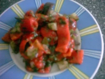 SALAT - geröstete Paprika und gebratene Aubergine - Rezept